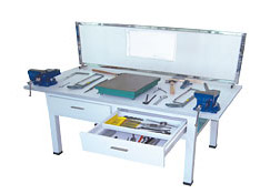 LG-QG01型 鉗工實驗室設(shè)備(2座/組)