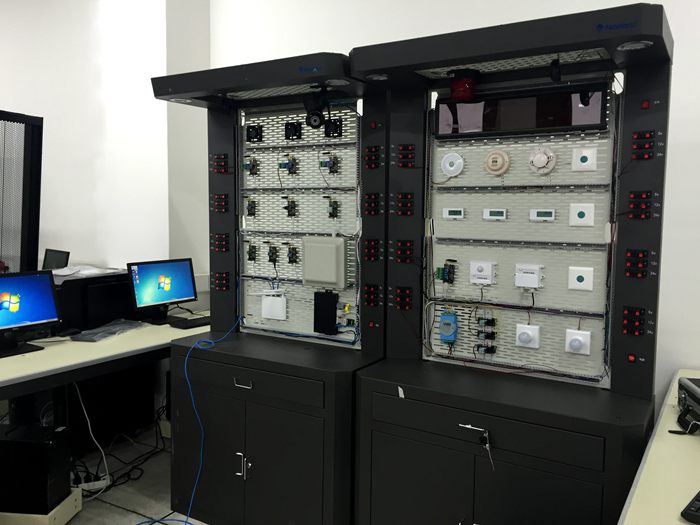 LGWL-ZS02型 物聯(lián)網(wǎng)智慧生活實(shí)訓(xùn)平臺(tái)