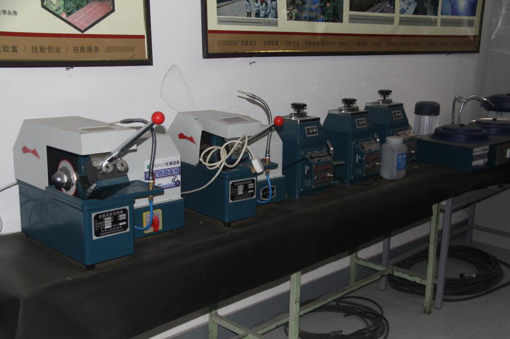 焊接金相實驗實訓(xùn)室